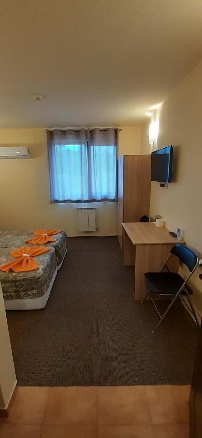 Семеен Хотел Къща Тодорови Stara Zagora Ngoại thất bức ảnh